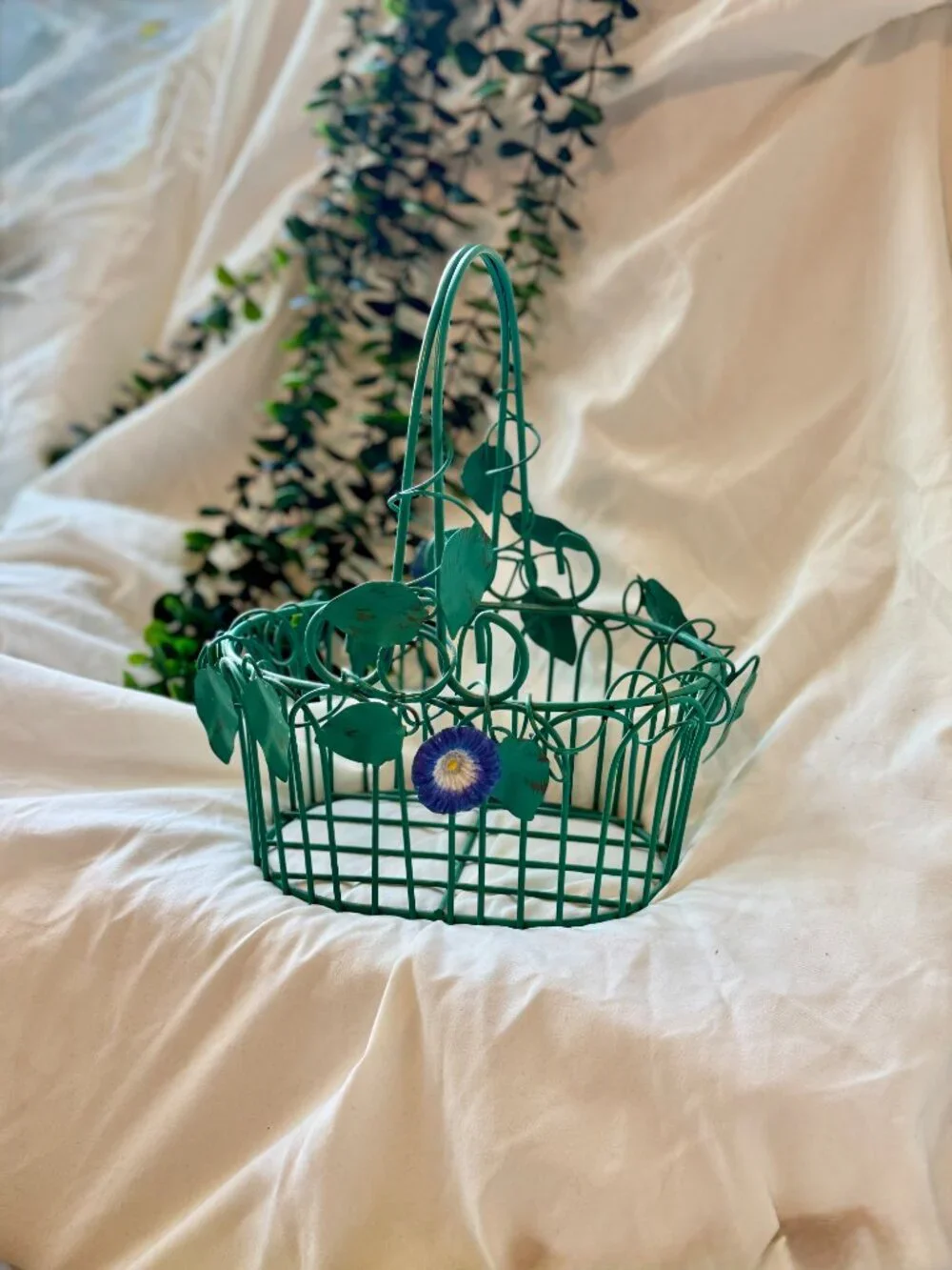 N/A charming vintage